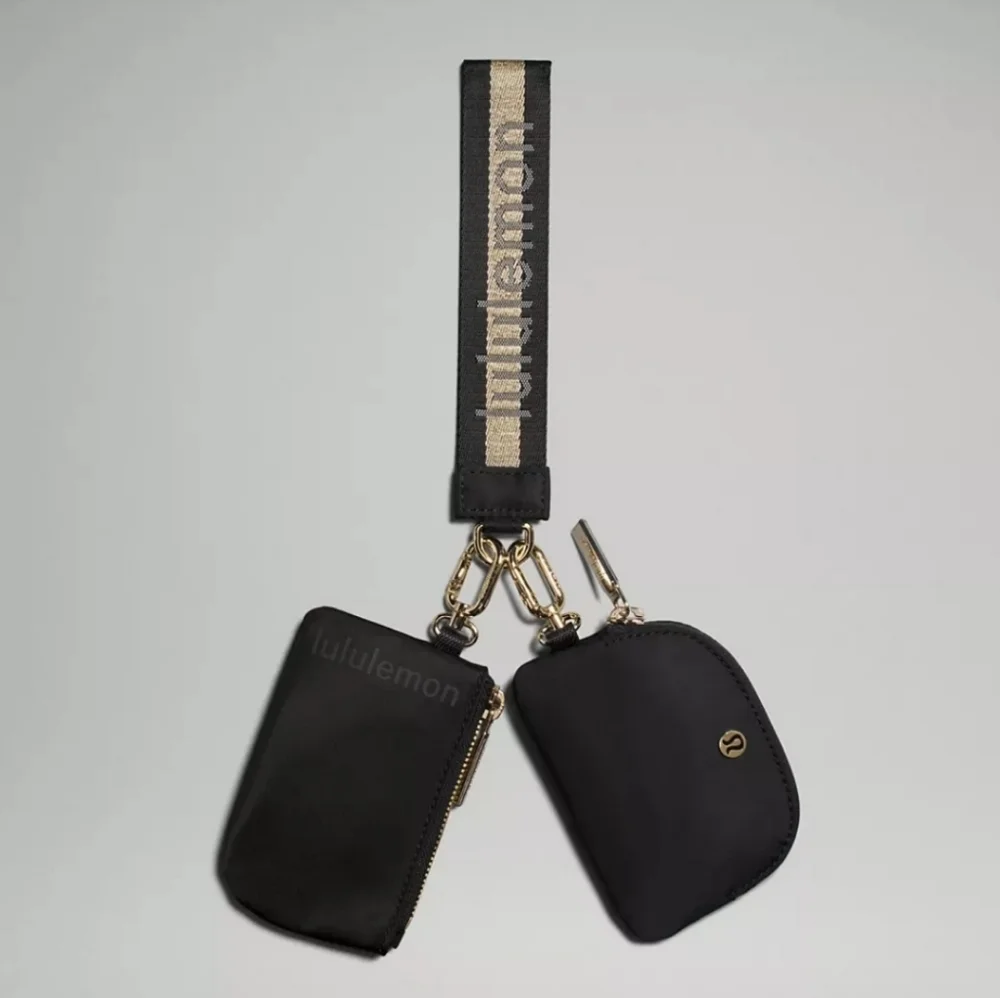 Lululemon Dual Pouch Wristlet Blk/Gold NWOT